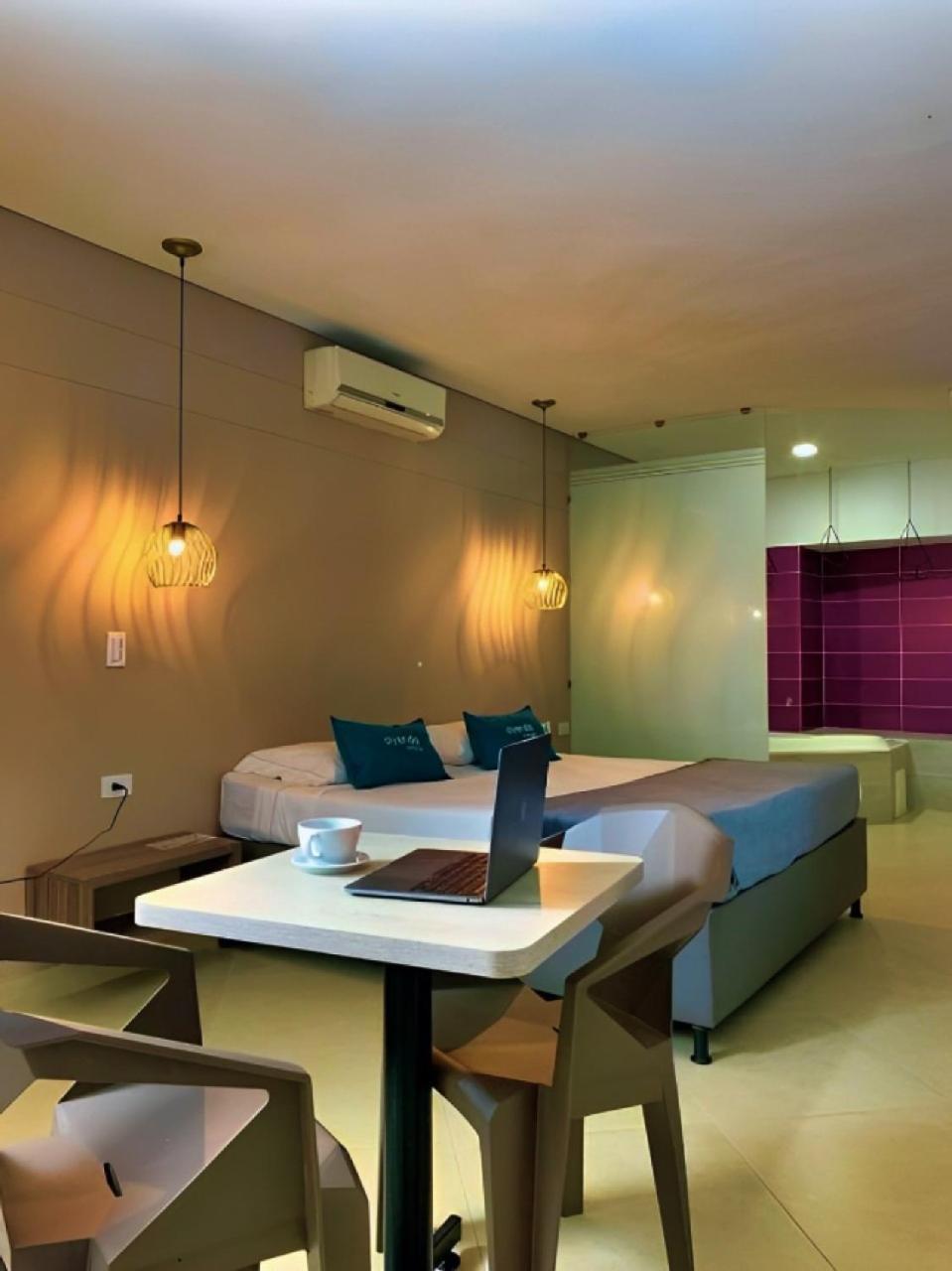 Hotel Perlatto Бейо Екстериор снимка