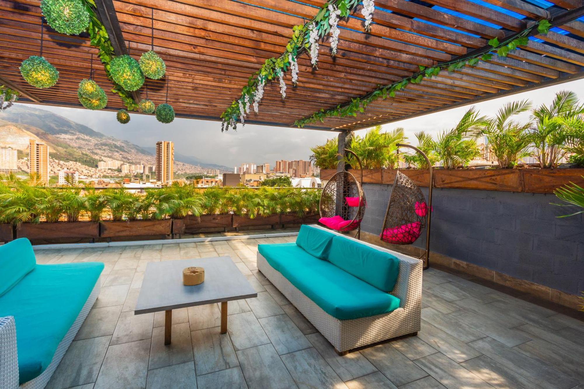 Hotel Perlatto Бейо Екстериор снимка