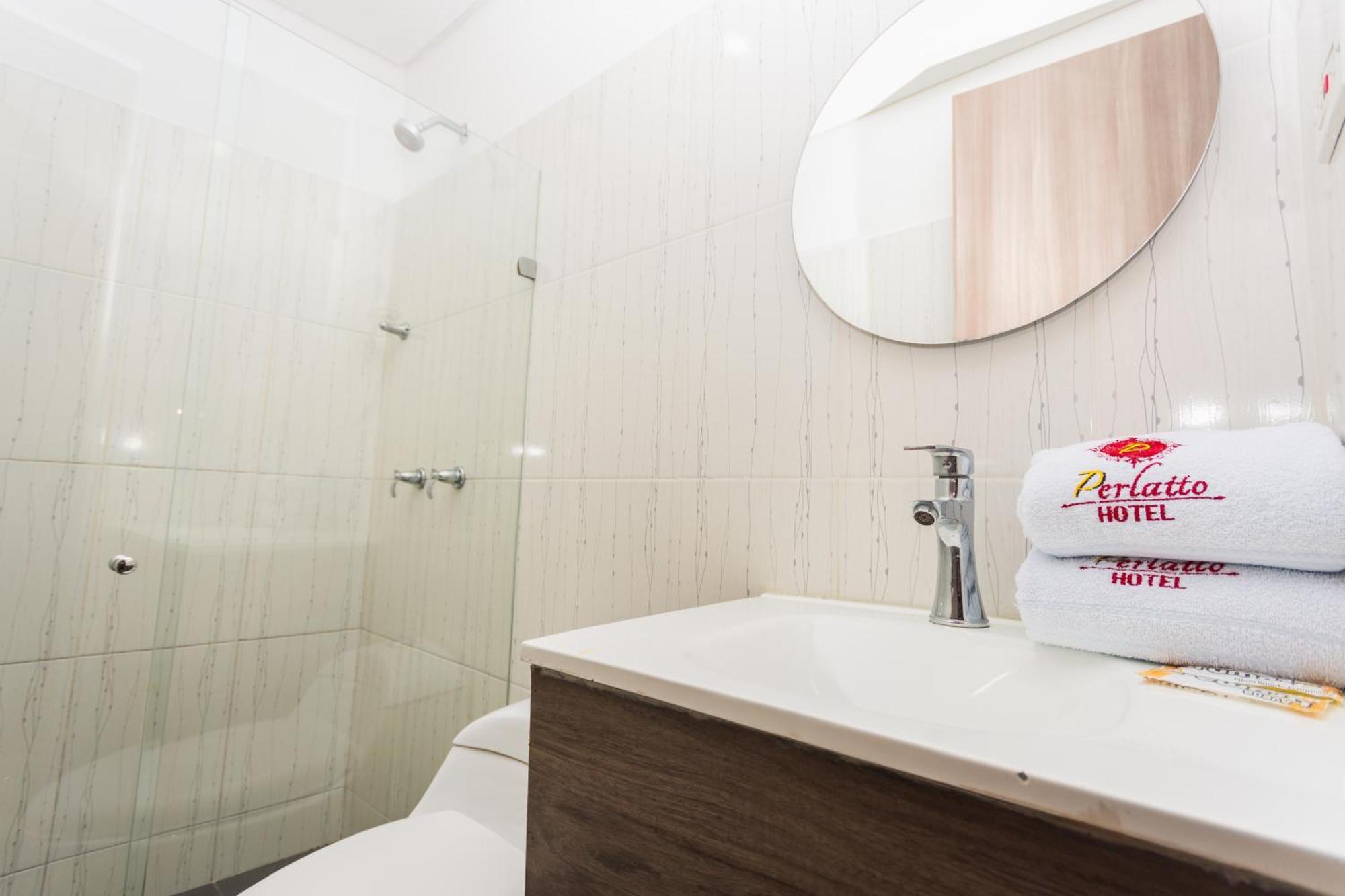Hotel Perlatto Бейо Екстериор снимка