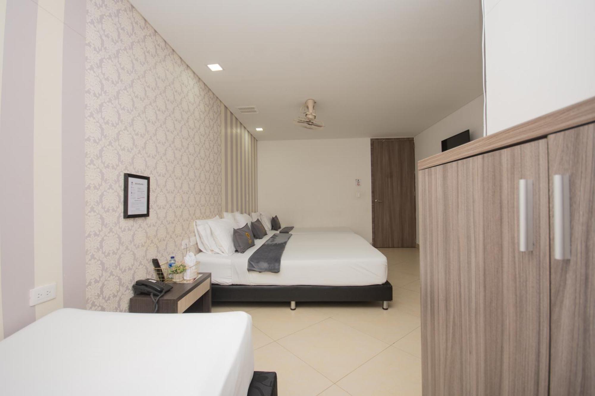Hotel Perlatto Бейо Екстериор снимка