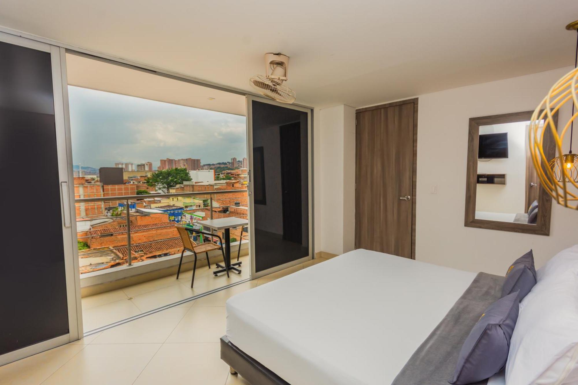 Hotel Perlatto Бейо Екстериор снимка